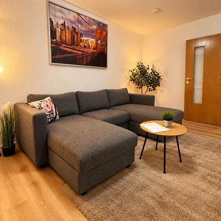 Grüne Oase An Der Karli Mit Terrasse, 2 Barrierefrei Apartment Leipzig