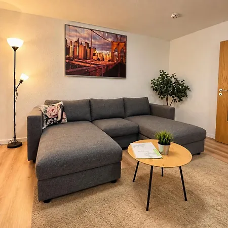 Grüne Oase An Der Karli Mit Terrasse, 2 Barrierefrei Apartment *
